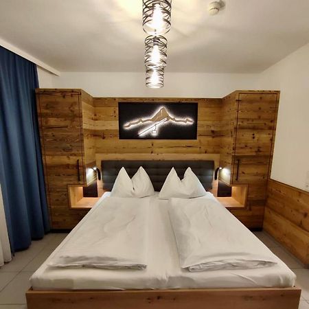 Studio Rehkitz, Adler Resort קפרון מראה חיצוני תמונה