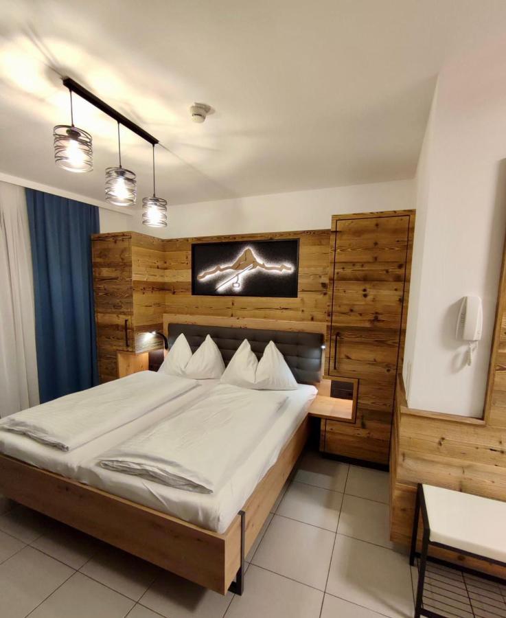 Studio Rehkitz, Adler Resort קפרון מראה חיצוני תמונה