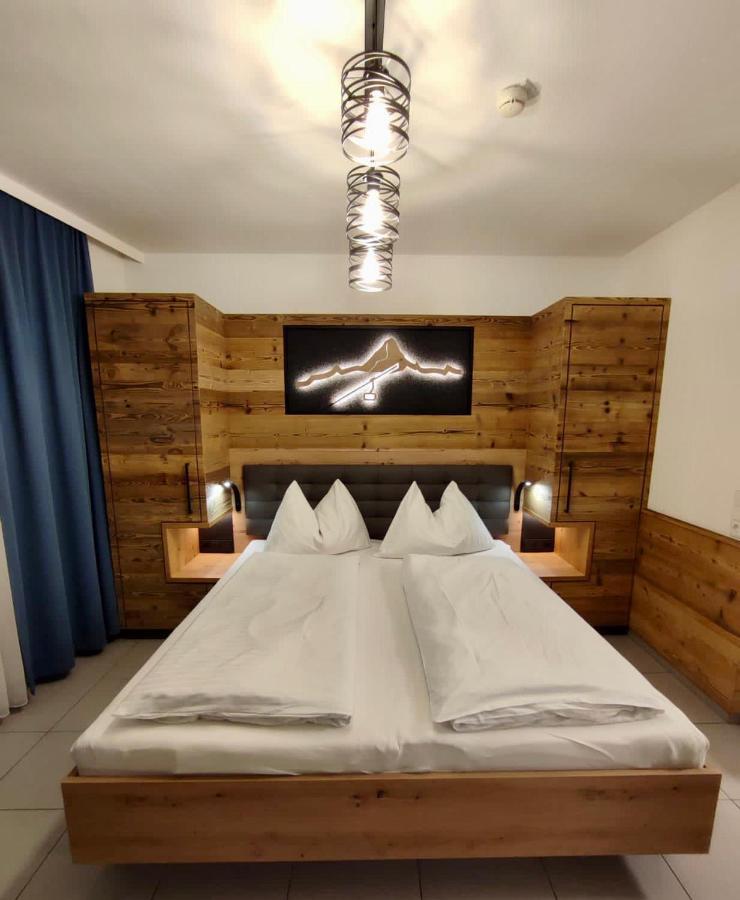 Studio Rehkitz, Adler Resort קפרון מראה חיצוני תמונה